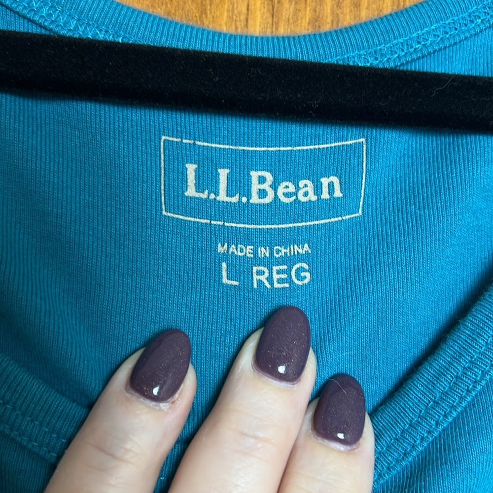 Women's LL Bean Size Large Blue Tank Top 100% Cotton - Picture 2 of 4
